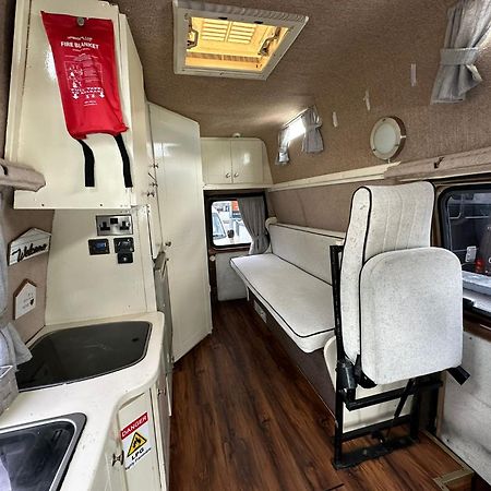 Retro Camper Hire Discover Ireland دبلن المظهر الخارجي الصورة