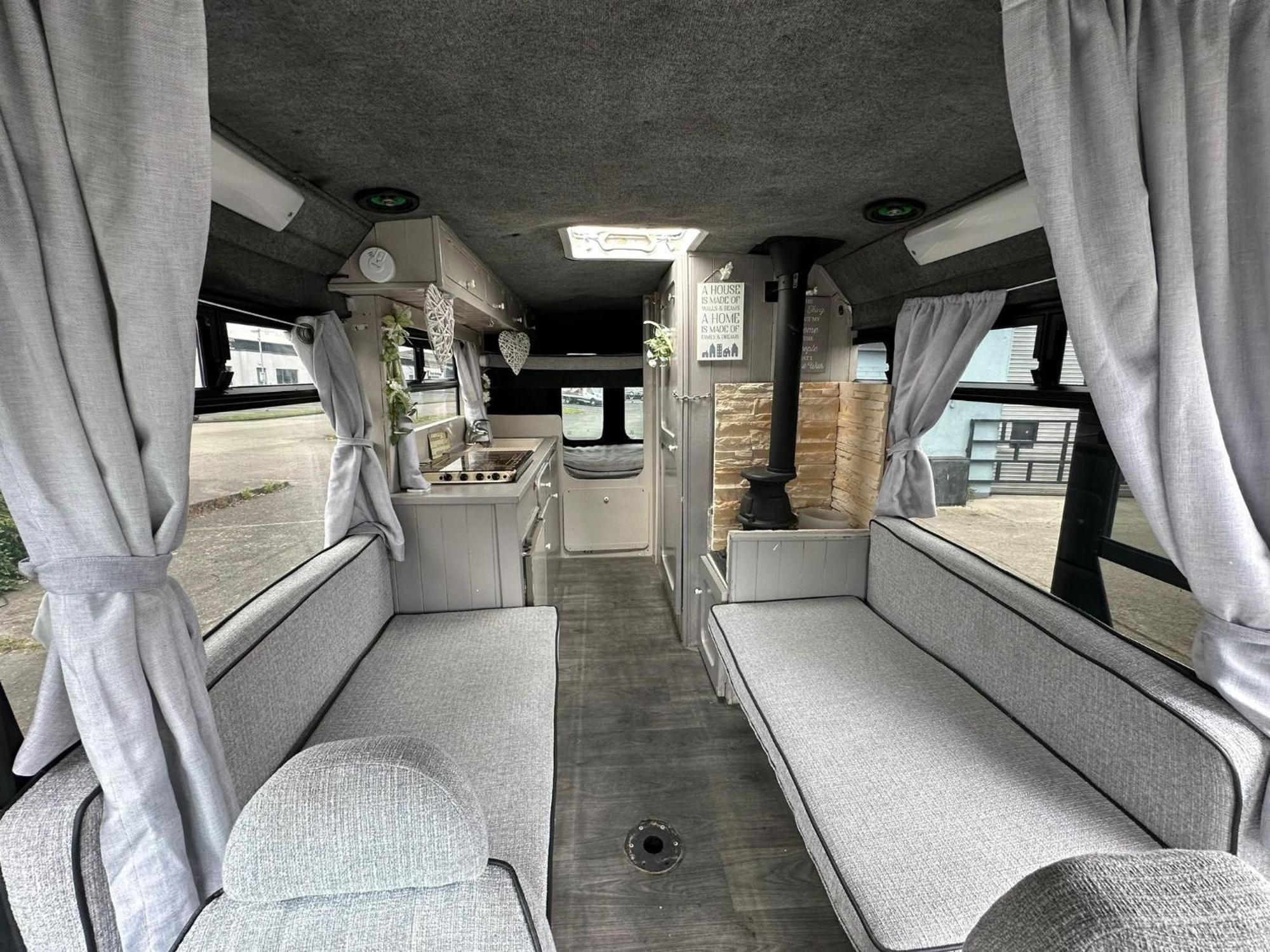Retro Camper Hire Discover Ireland دبلن المظهر الخارجي الصورة