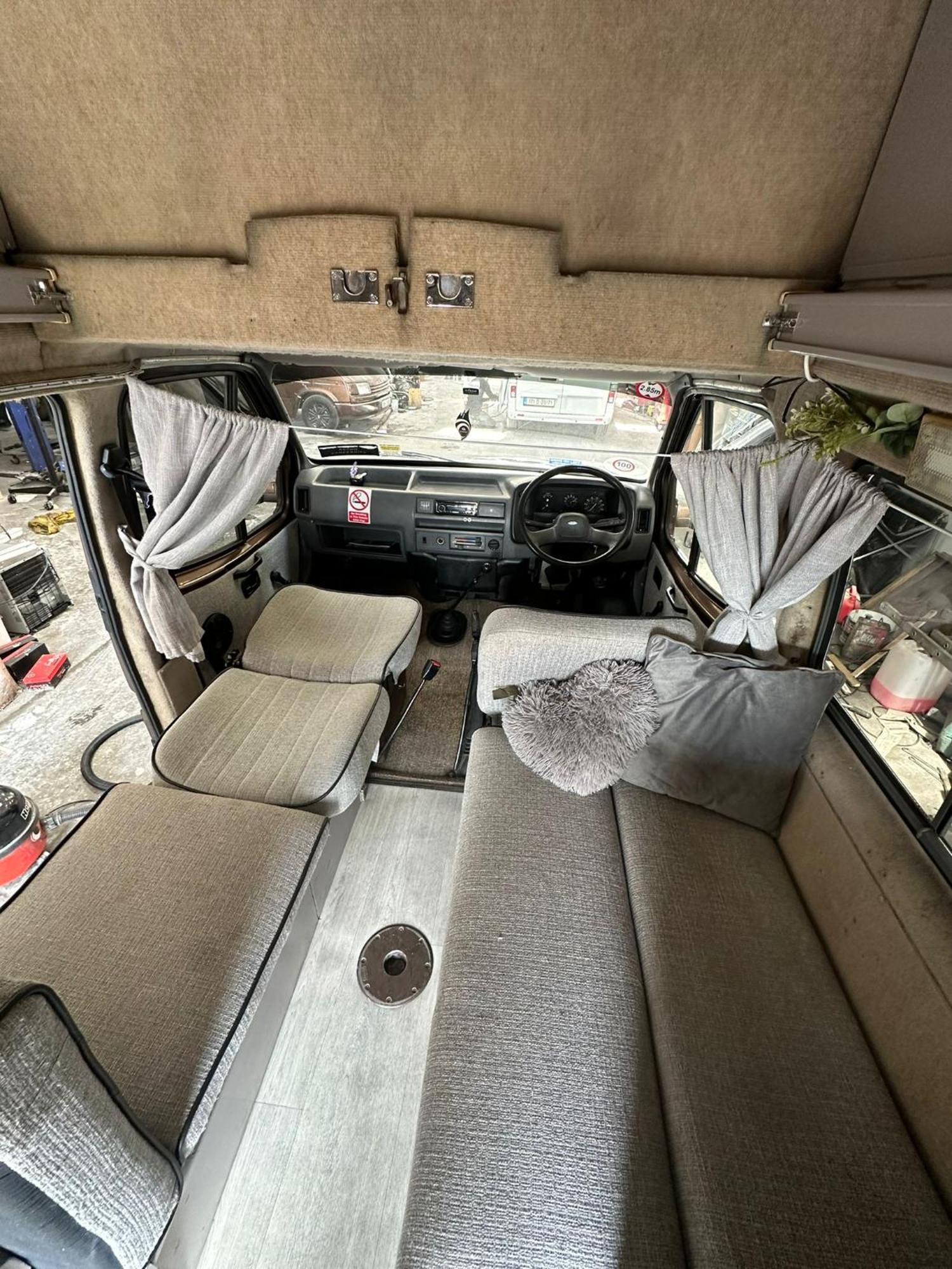 Retro Camper Hire Discover Ireland دبلن المظهر الخارجي الصورة