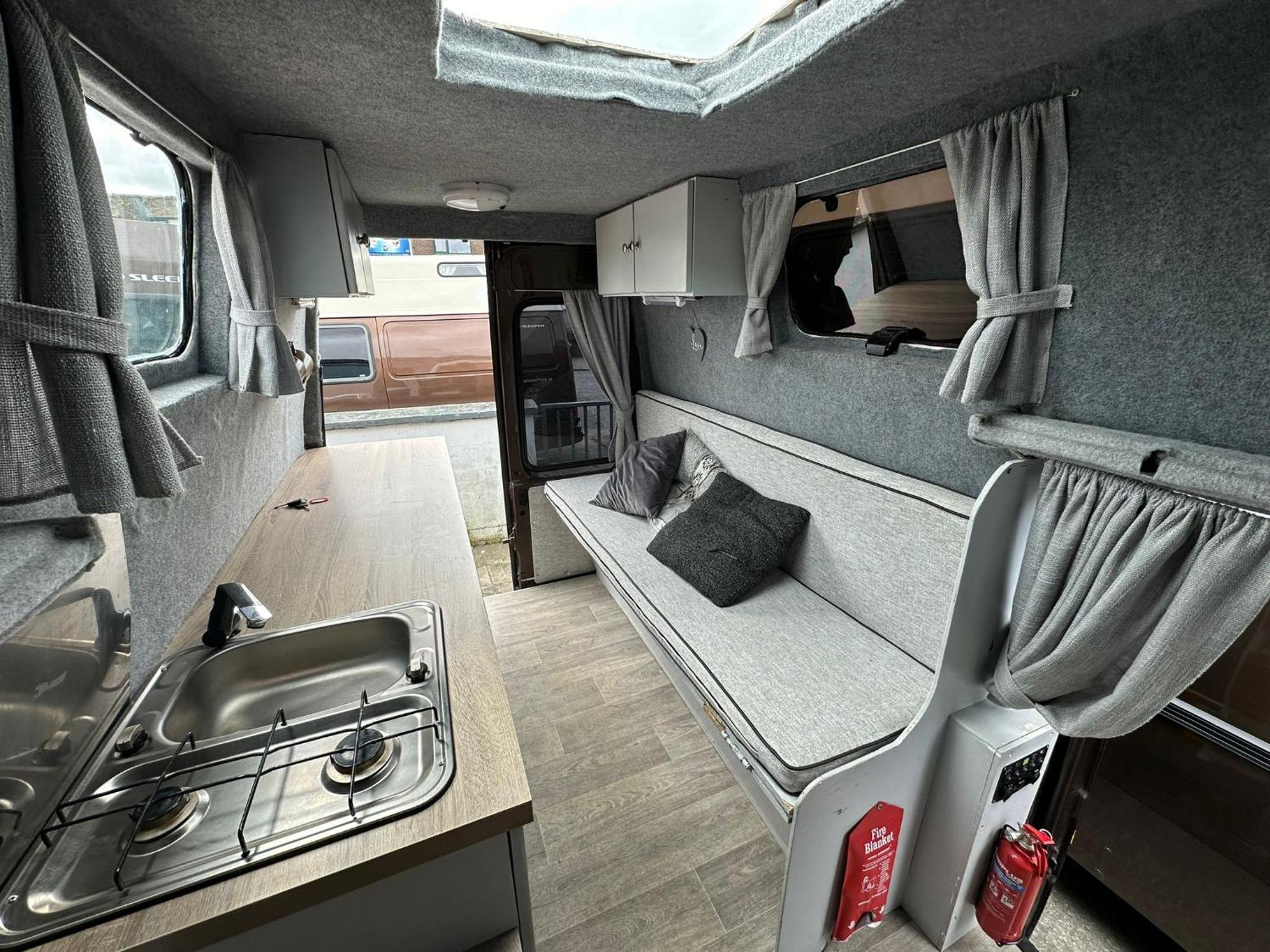 Retro Camper Hire Discover Ireland دبلن المظهر الخارجي الصورة