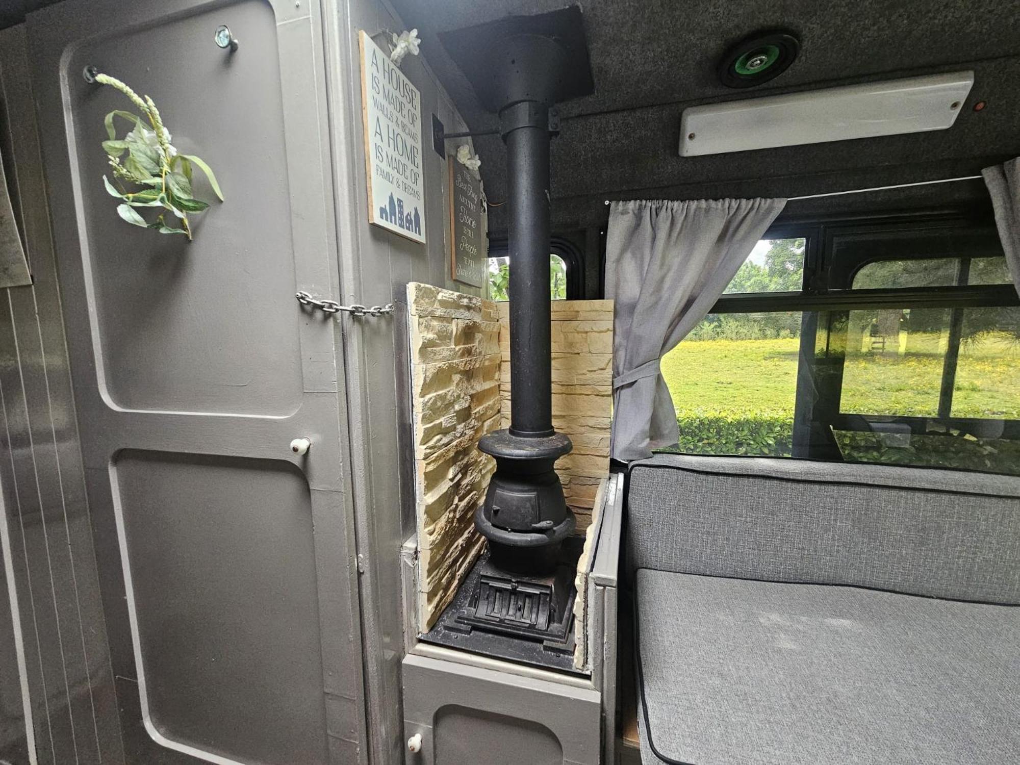 Retro Camper Hire Discover Ireland دبلن المظهر الخارجي الصورة